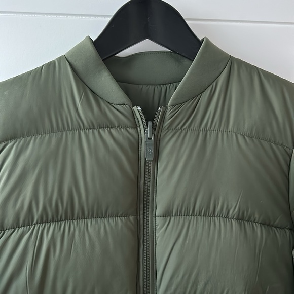 Lululemon Weightless Down Reversible Jacket - Picture 7 of 13